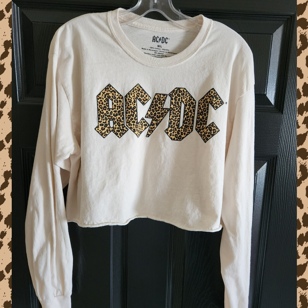 ACDC Leapord Print Logo Raw Graphic Crop T Shirt